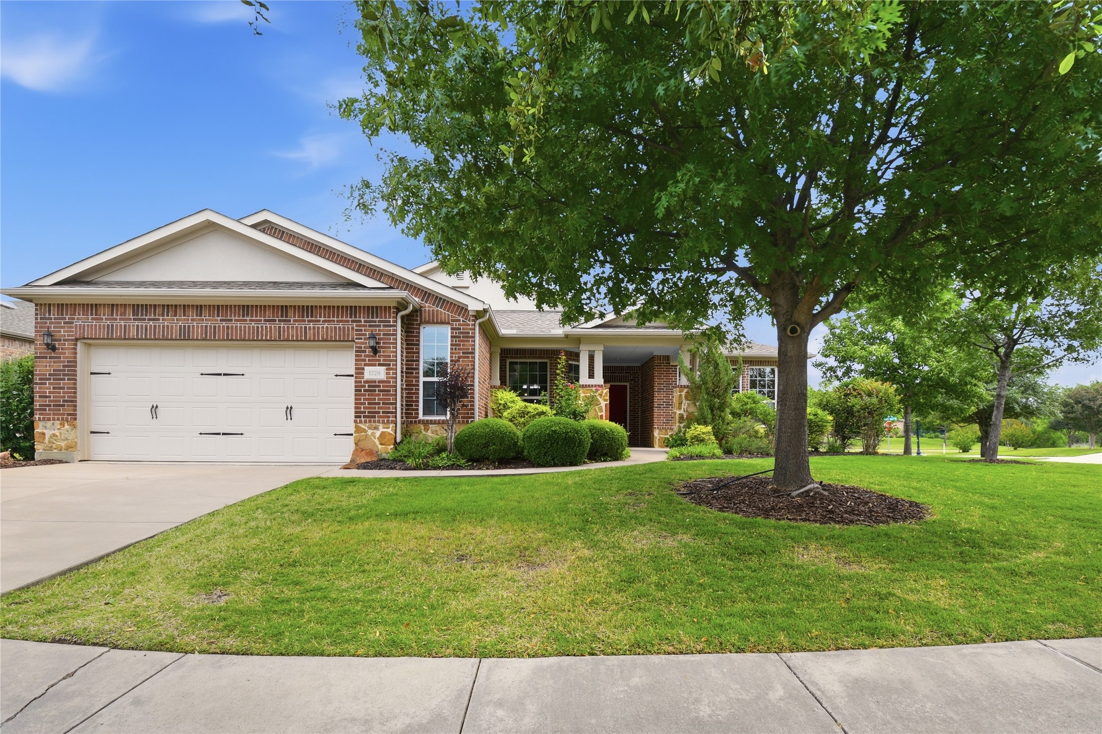 1728 Hacienda Heights Lane Frisco TX 75036