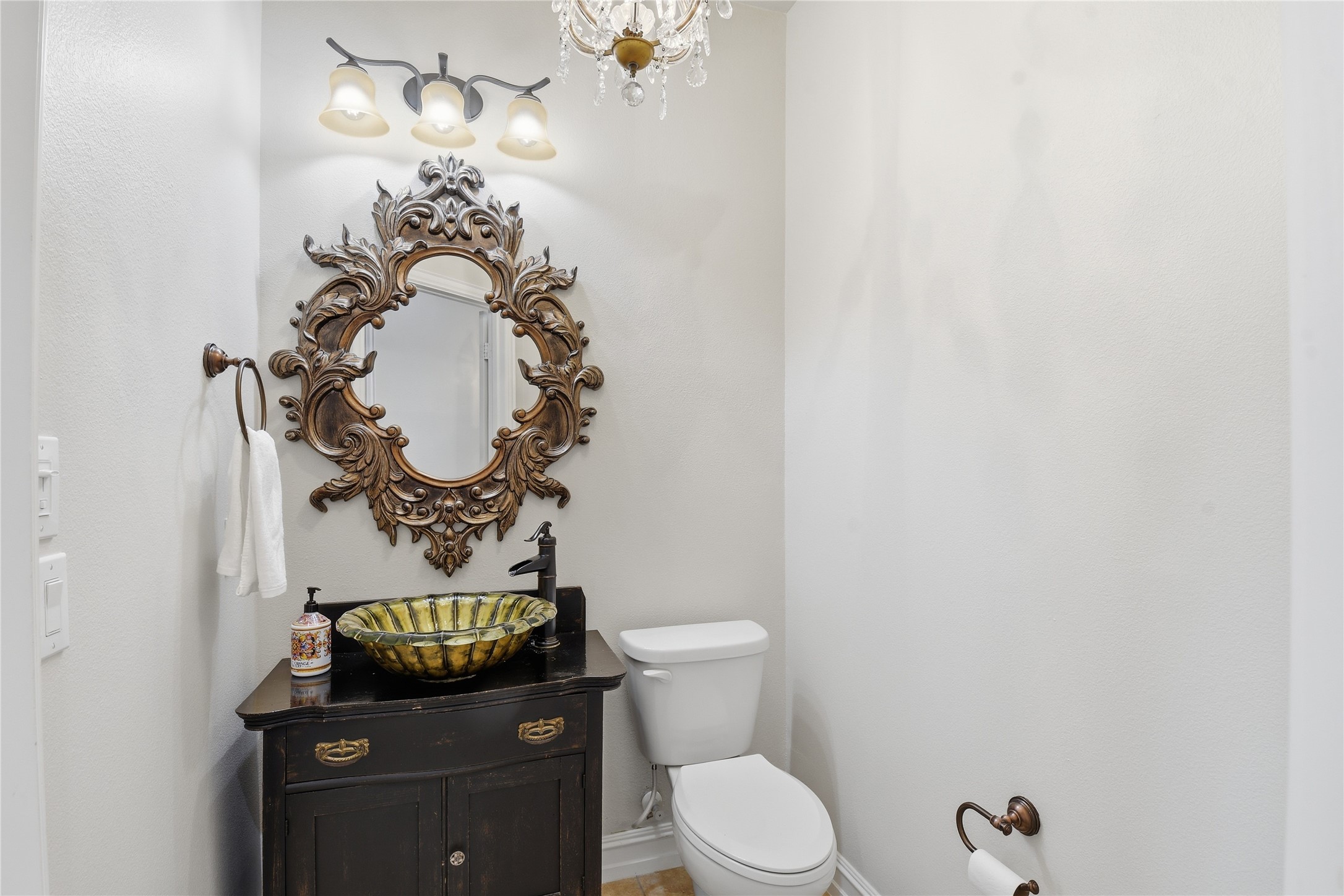 1728 Hacienda Heights Lane Frisco TX 75036