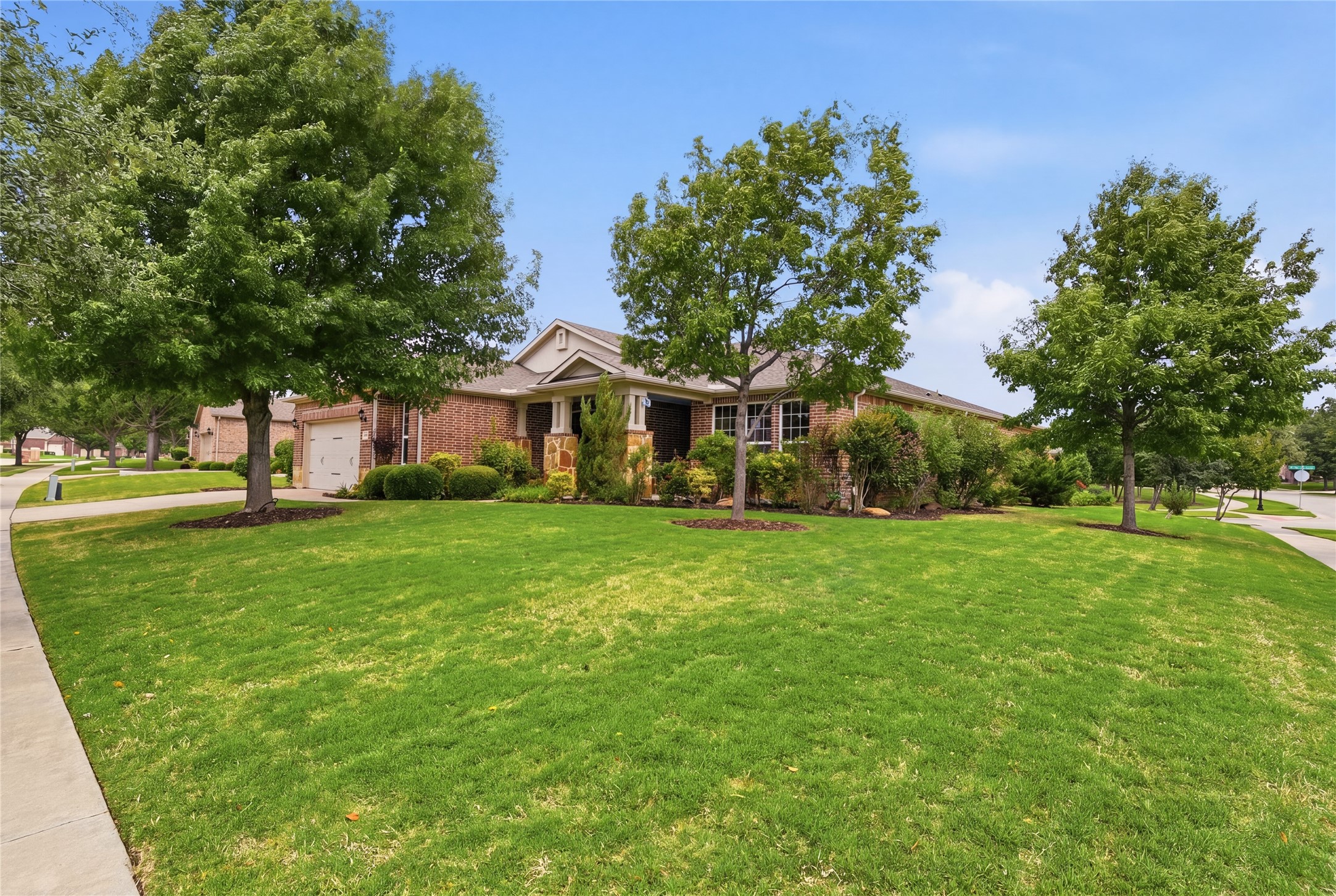1728 Hacienda Heights Lane Frisco TX 75036