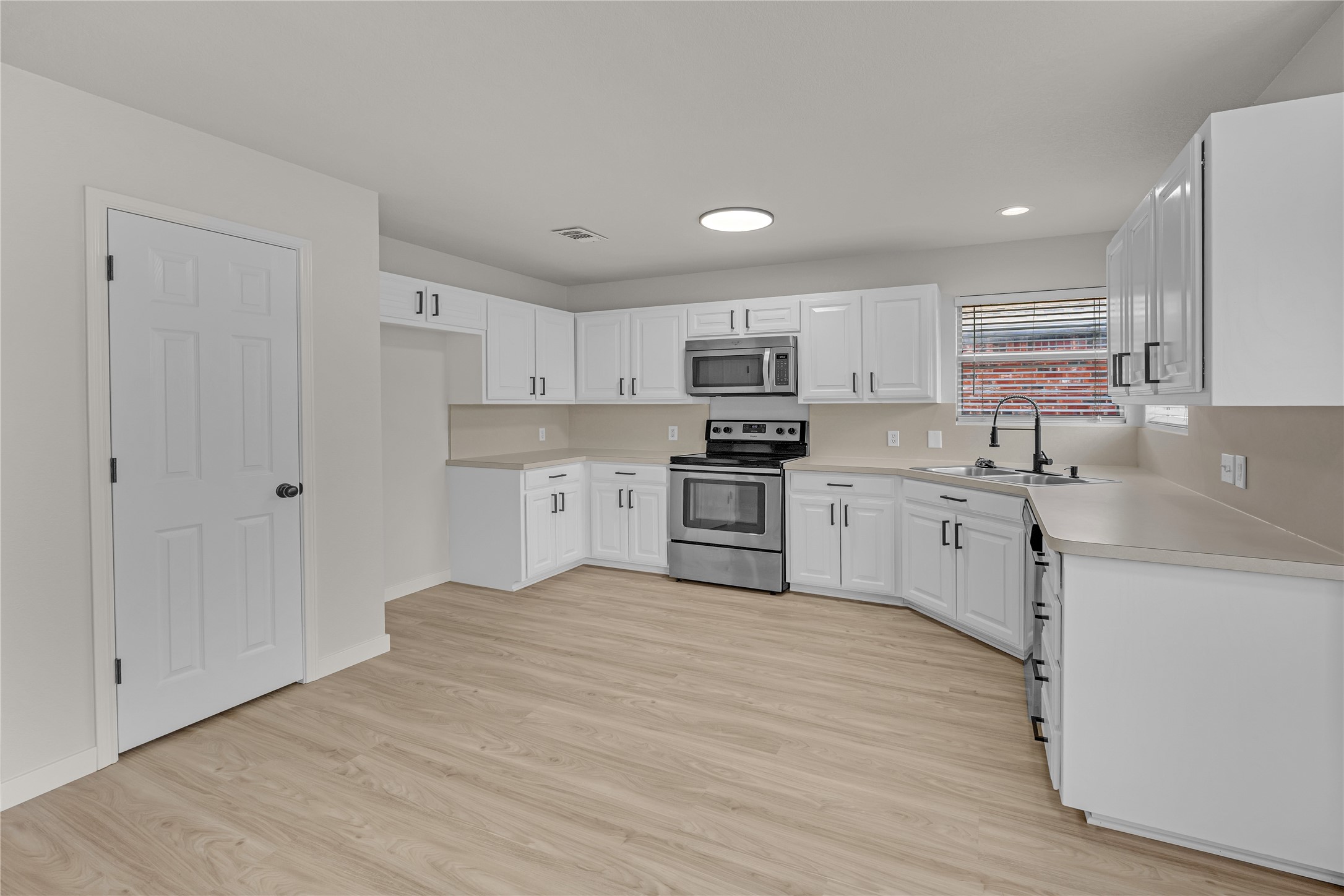 714 Remington Drive Cleburne TX 76033
