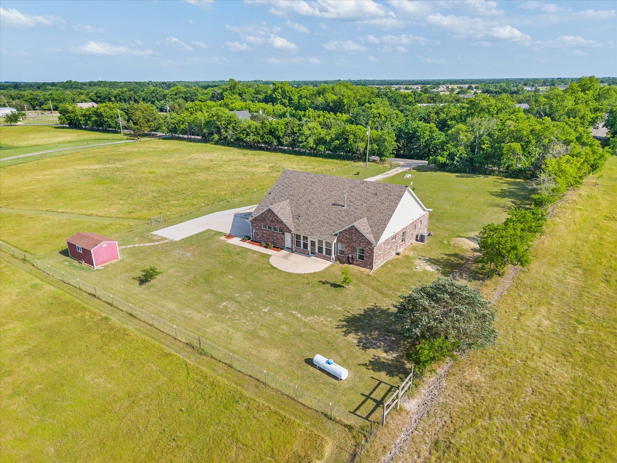 1610 County Road 2712 Caddo Mills TX 75135
