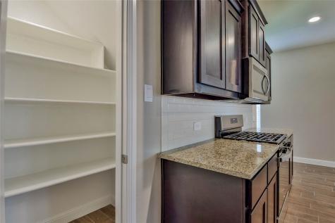 676 Capstone Circle Granbury TX 76048