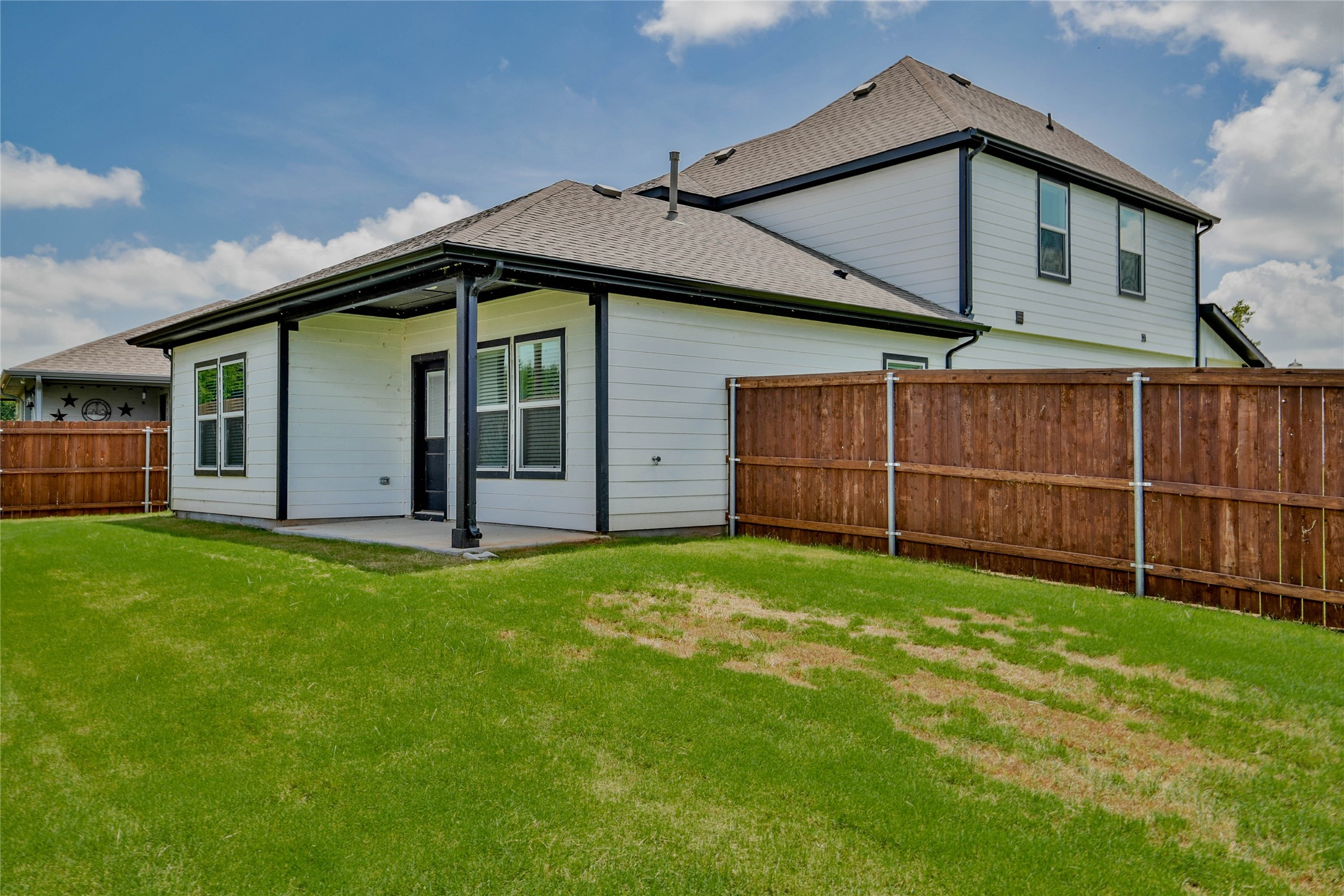 676 Capstone Circle Granbury TX 76048