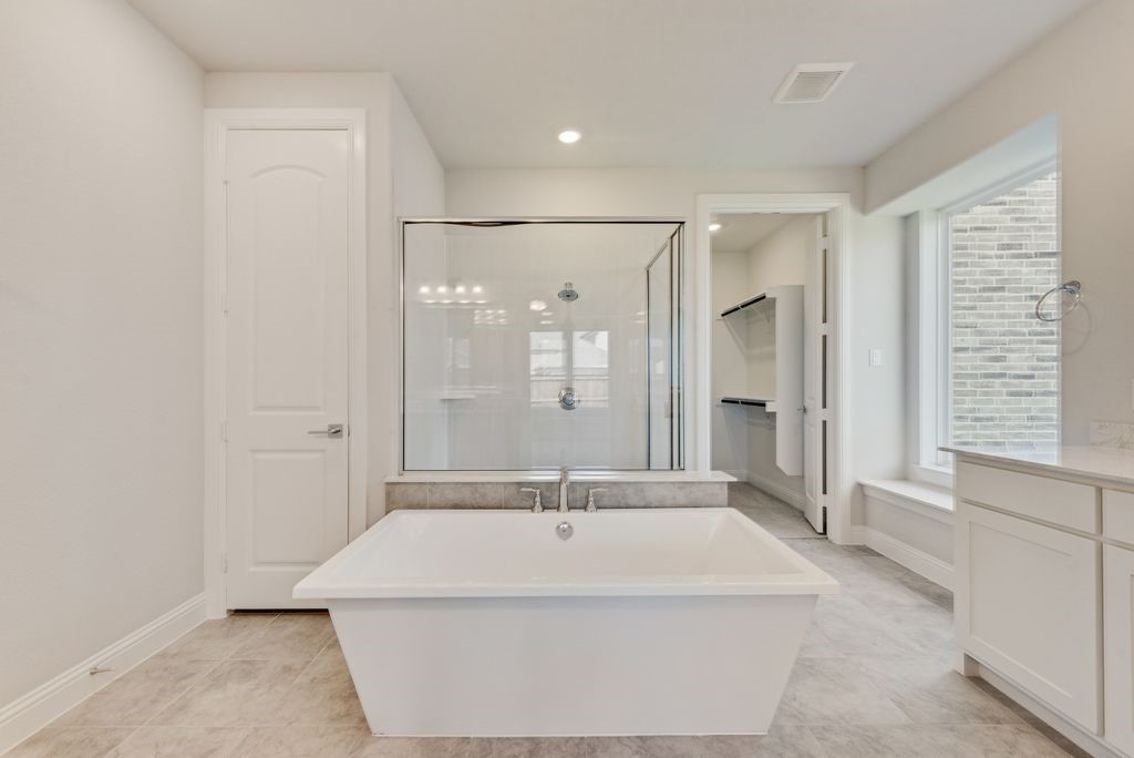 1706 Cedar Bluff Parkway Mansfield TX 76063