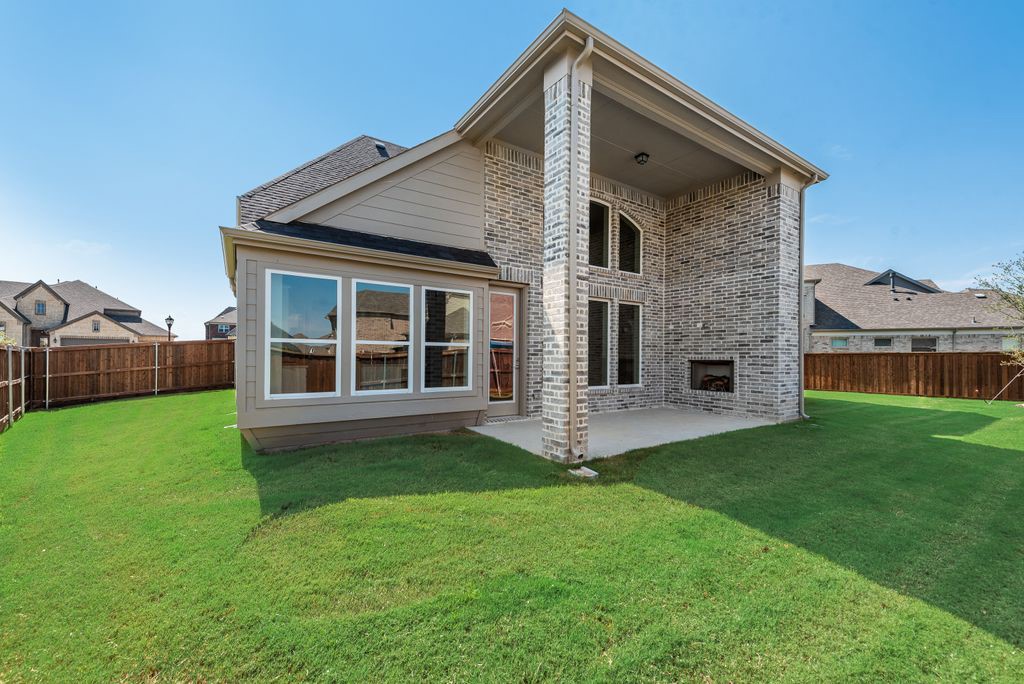 1706 Cedar Bluff Parkway Mansfield TX 76063