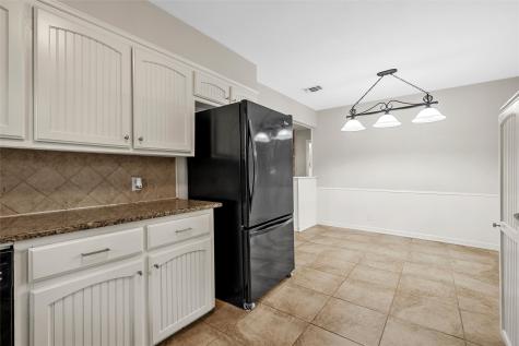 9730 Timberview Drive Woodway TX 76712
