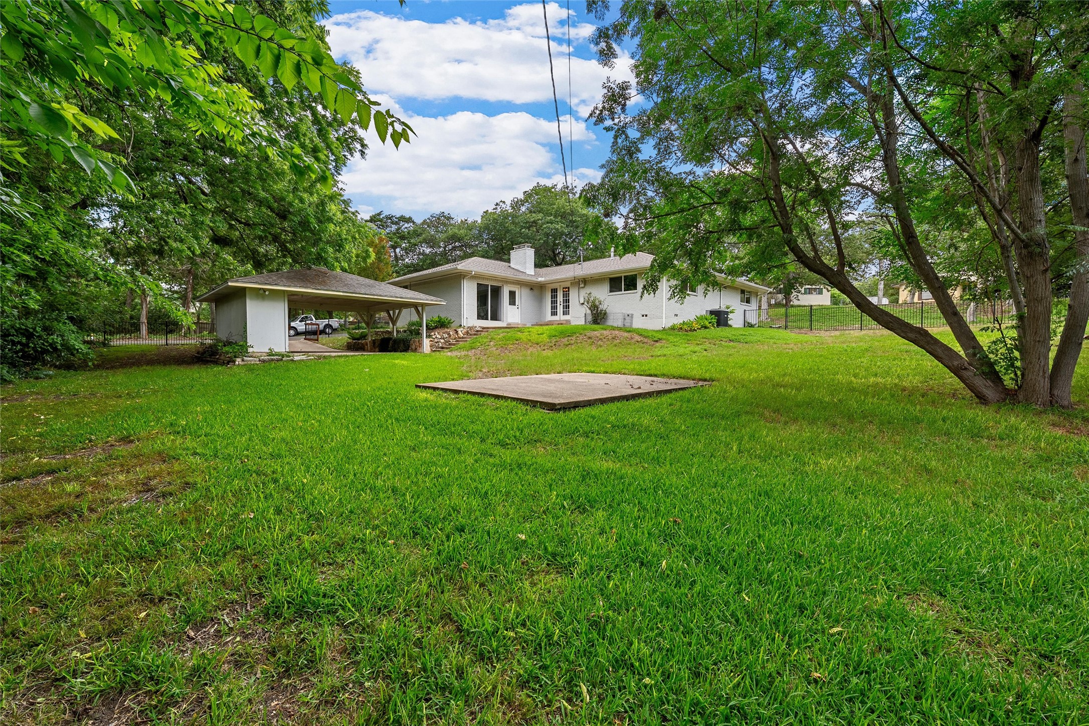 9730 Timberview Drive Woodway TX 76712