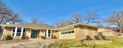 2805 Burlwood Drive Dalworthington Gardens TX 76016