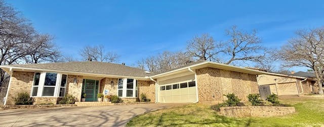 2805 Burlwood Drive Dalworthington Gardens TX 76016