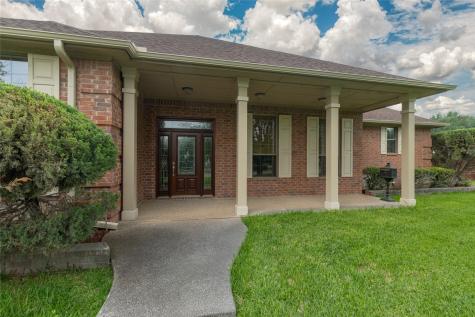 1226 Forest Park Drive Weatherford TX 76087