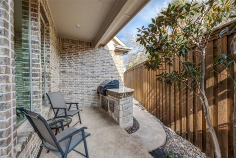 9444 Monteleon Dallas TX 75220