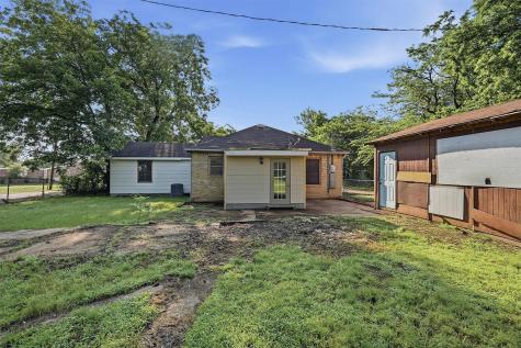 2912 W Morton Street Denison TX 75020