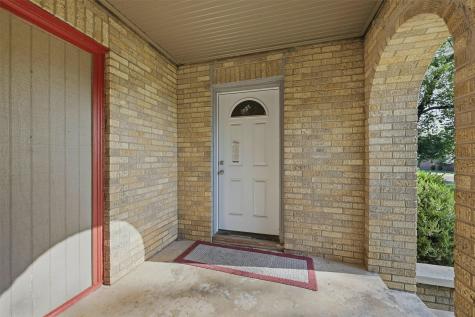 2912 W Morton Street Denison TX 75020