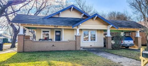 221 Featherston Street Cleburne TX 76033