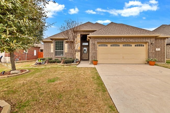905 Cloudlock Drive Saginaw TX 76179