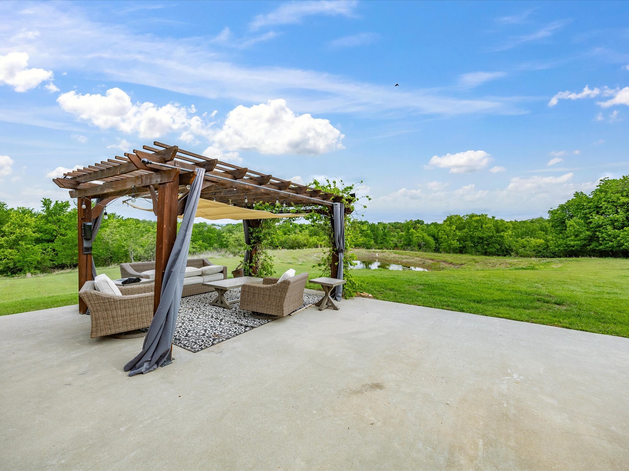 104 Marina Del Ray Bridgeport TX 76426