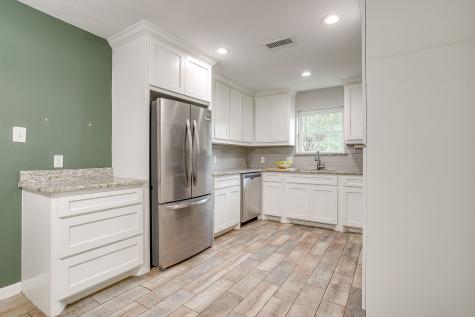 700 NW Barbara Lane Burleson TX 76028