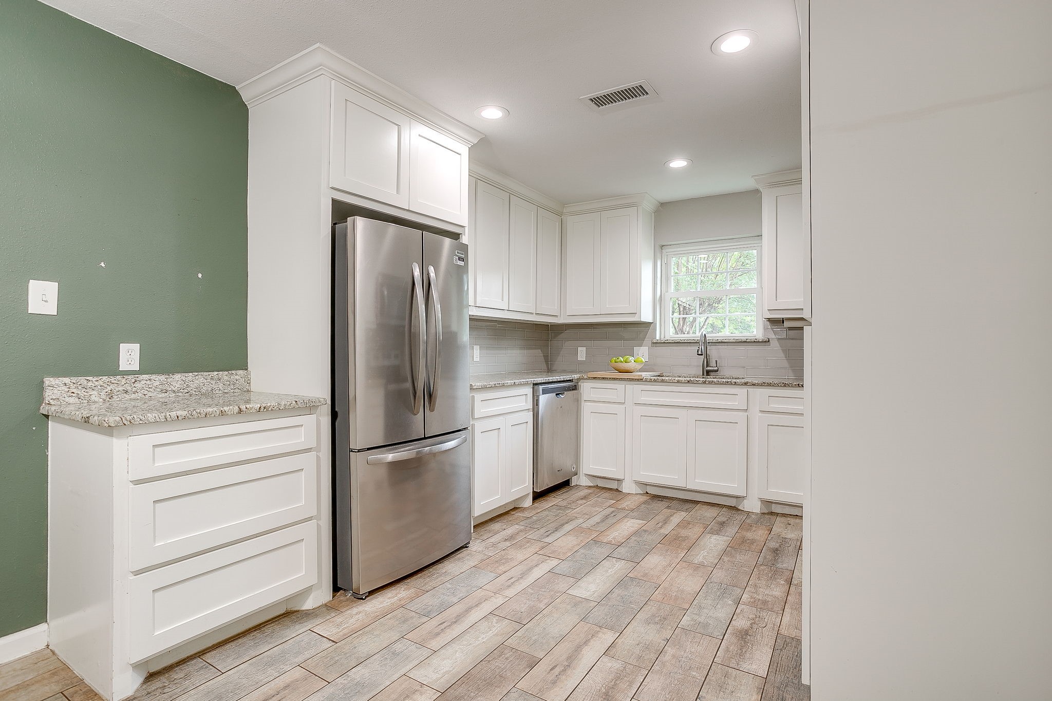 700 NW Barbara Lane Burleson TX 76028