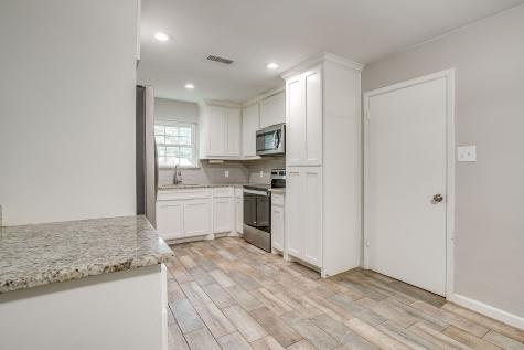 700 NW Barbara Lane Burleson TX 76028