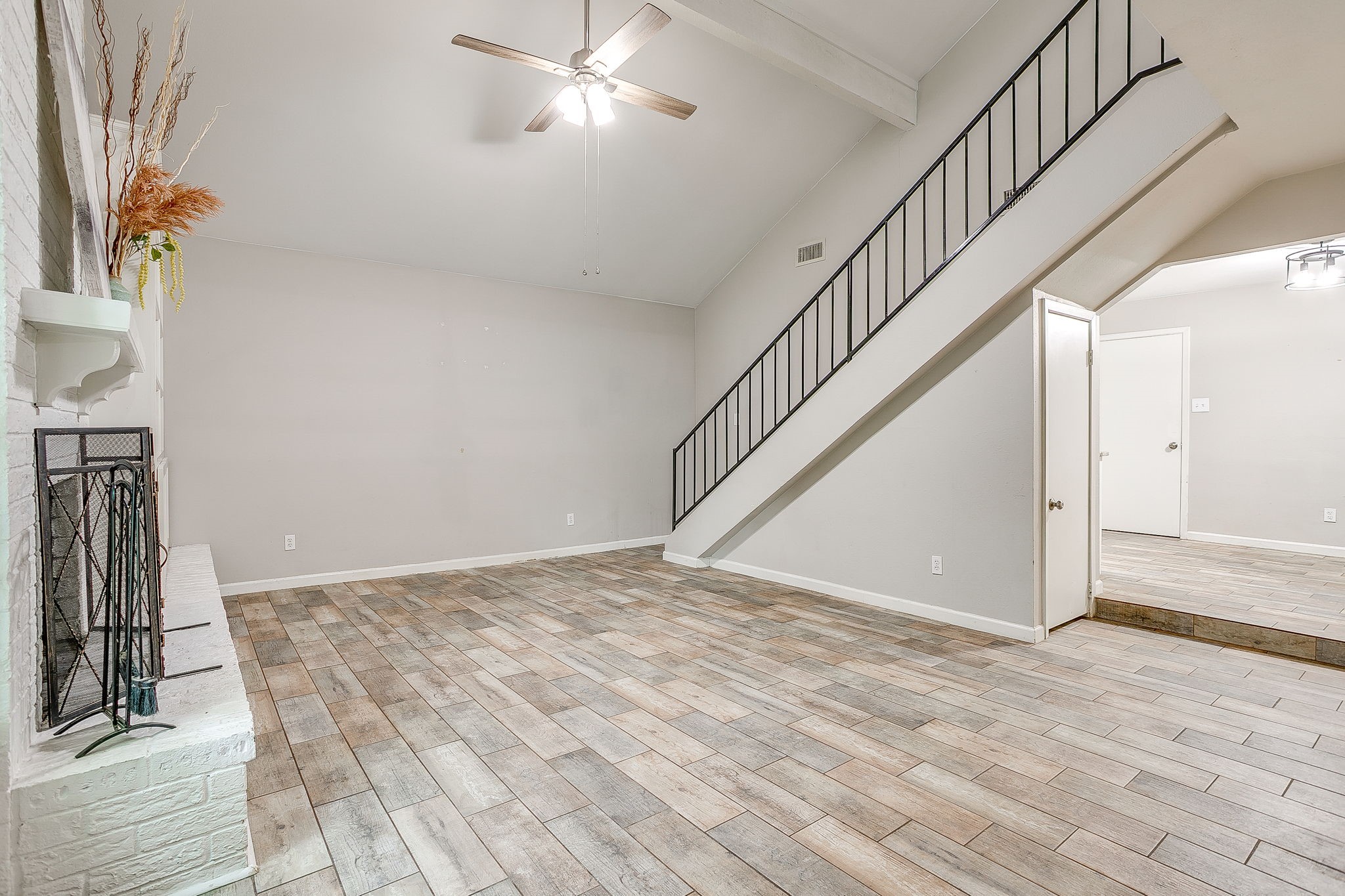 700 NW Barbara Lane Burleson TX 76028