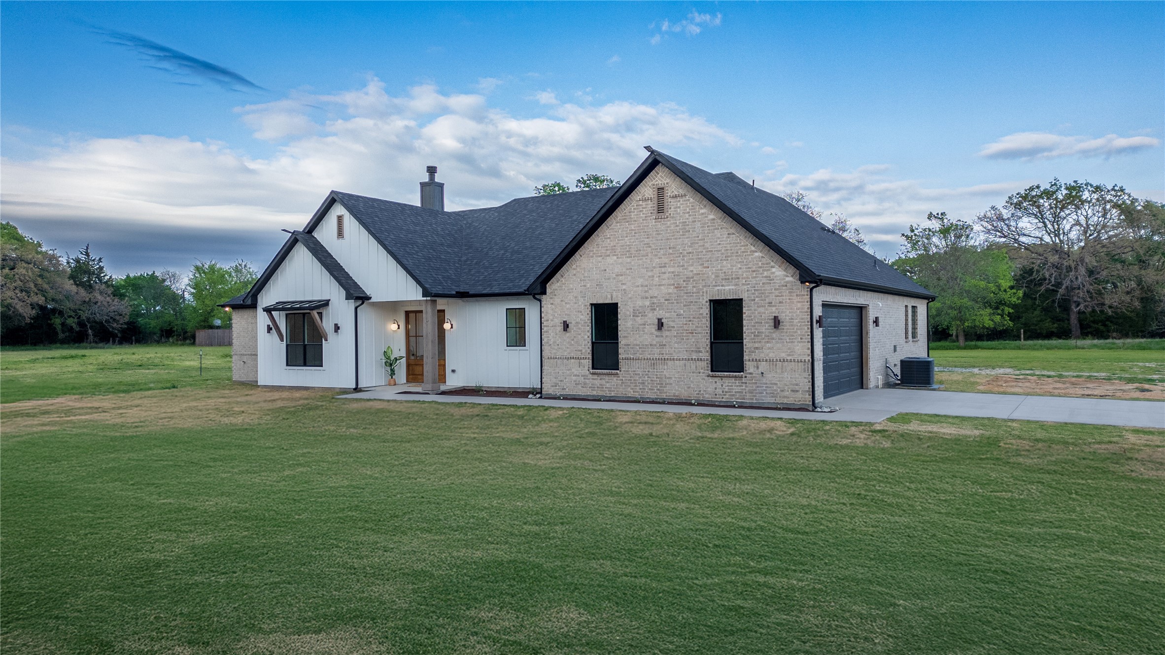 9033 County Road 114 Kaufman TX 75142