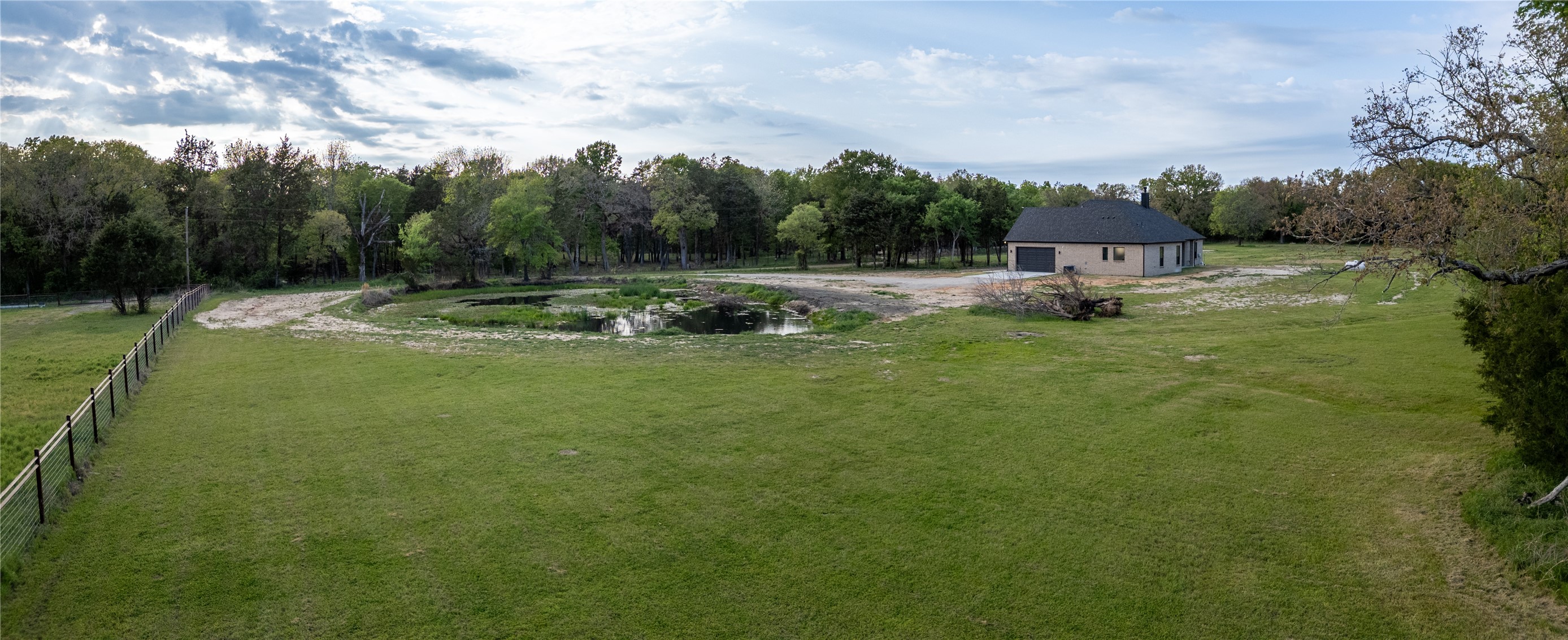 9033 County Road 114 Kaufman TX 75142