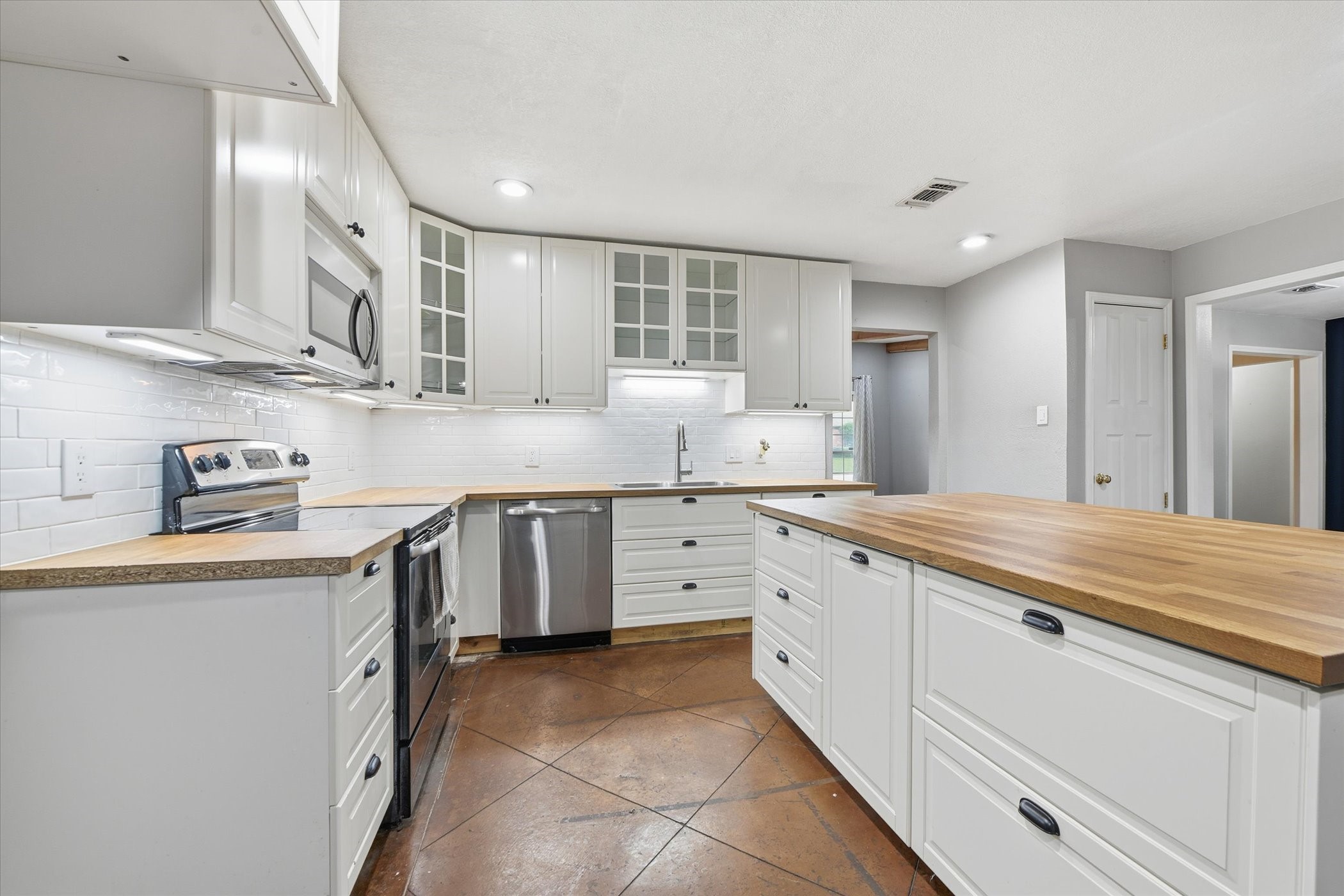 6917 Wilton Drive Fort Worth TX 76133