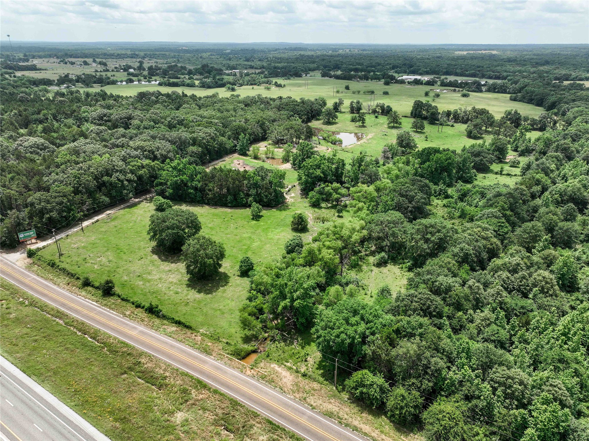 3389 Pvt Road 8517 Van TX 75790