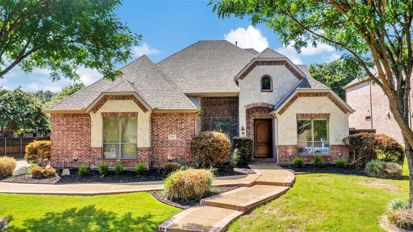 7209 Covewood Drive Garland TX 75044