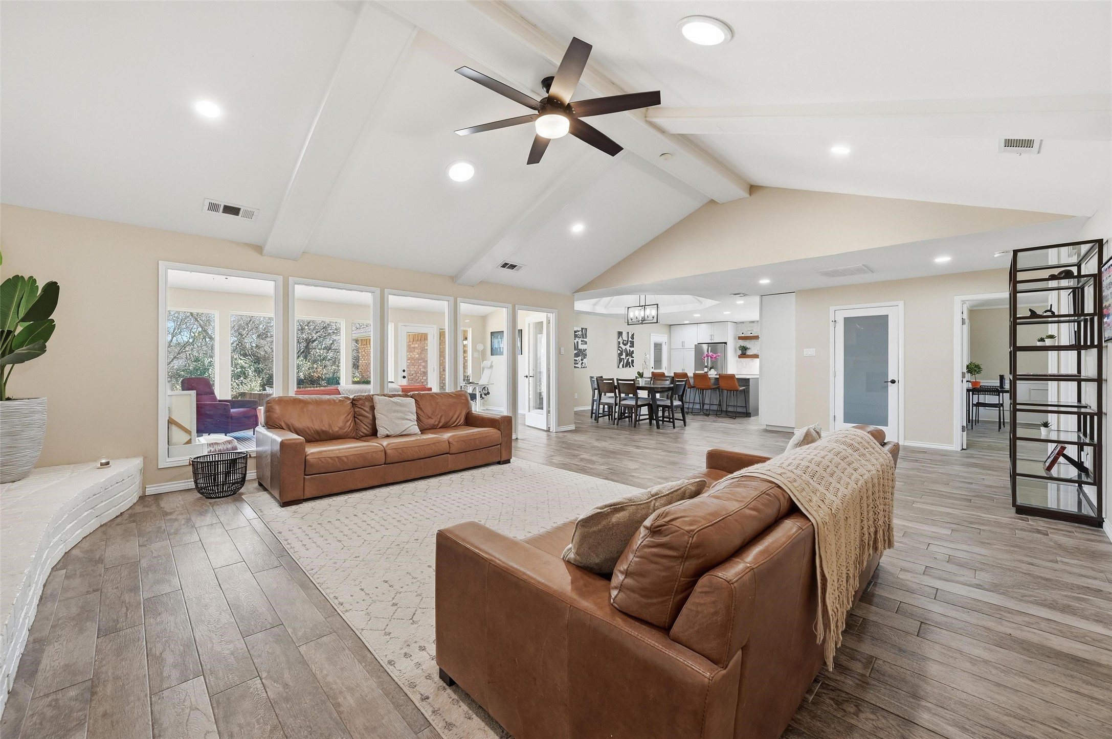 1416 Dreda Circle Desoto TX 75115