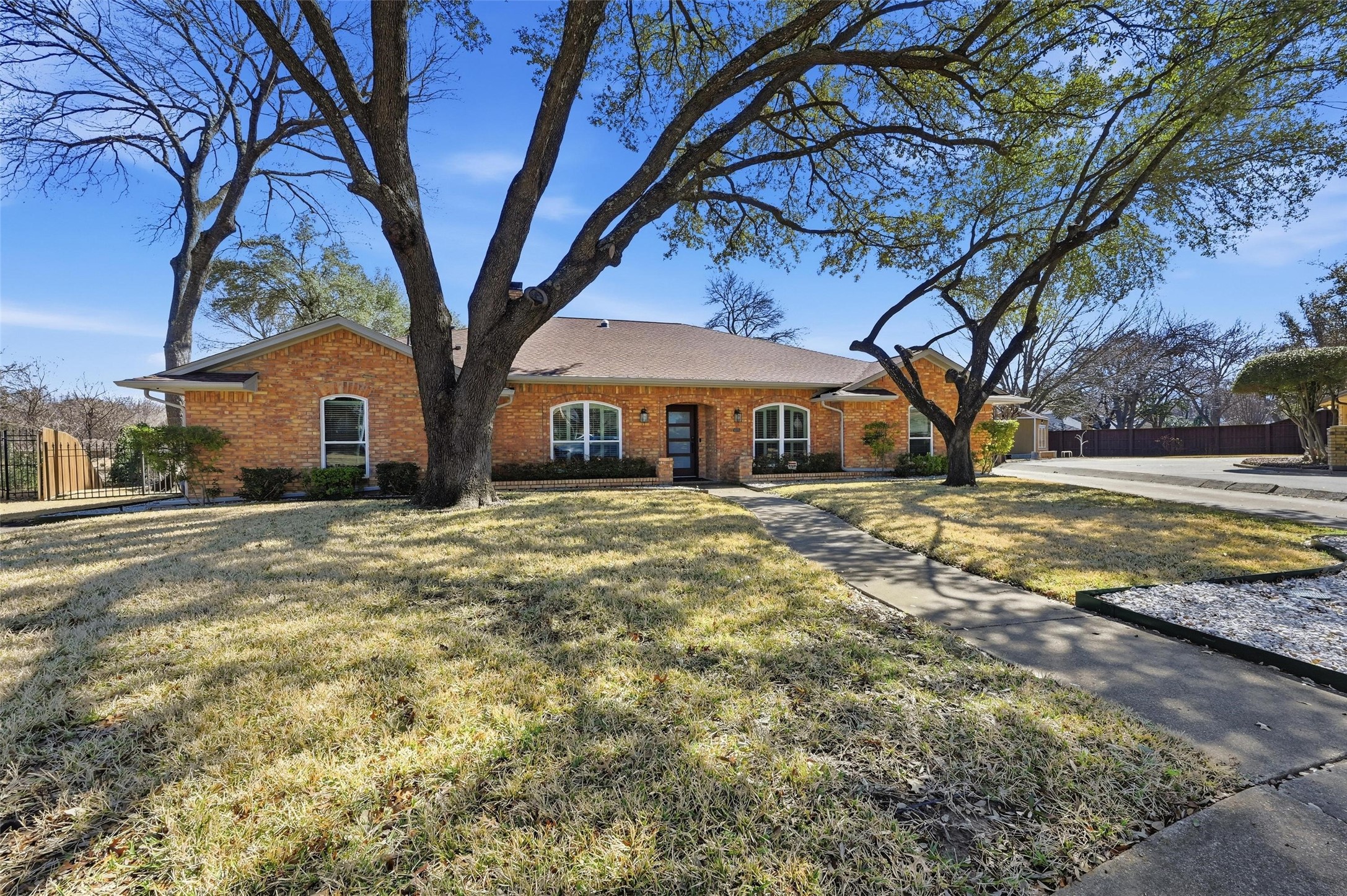 1416 Dreda Circle Desoto TX 75115