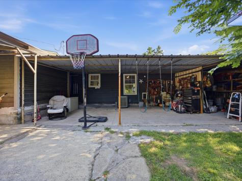 1512 Vine Street Bridgeport TX 76426