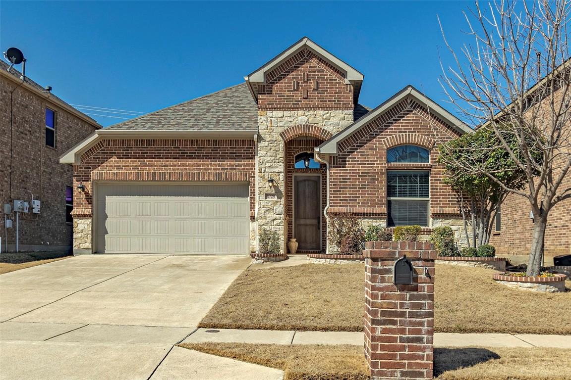 8729 Devonshire Drive Fort Worth TX 76131