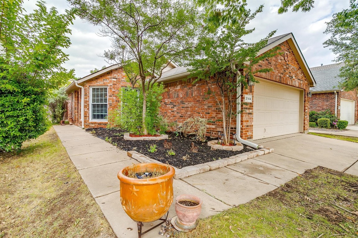 3144 Hollow Valley Drive Fort Worth TX 76244