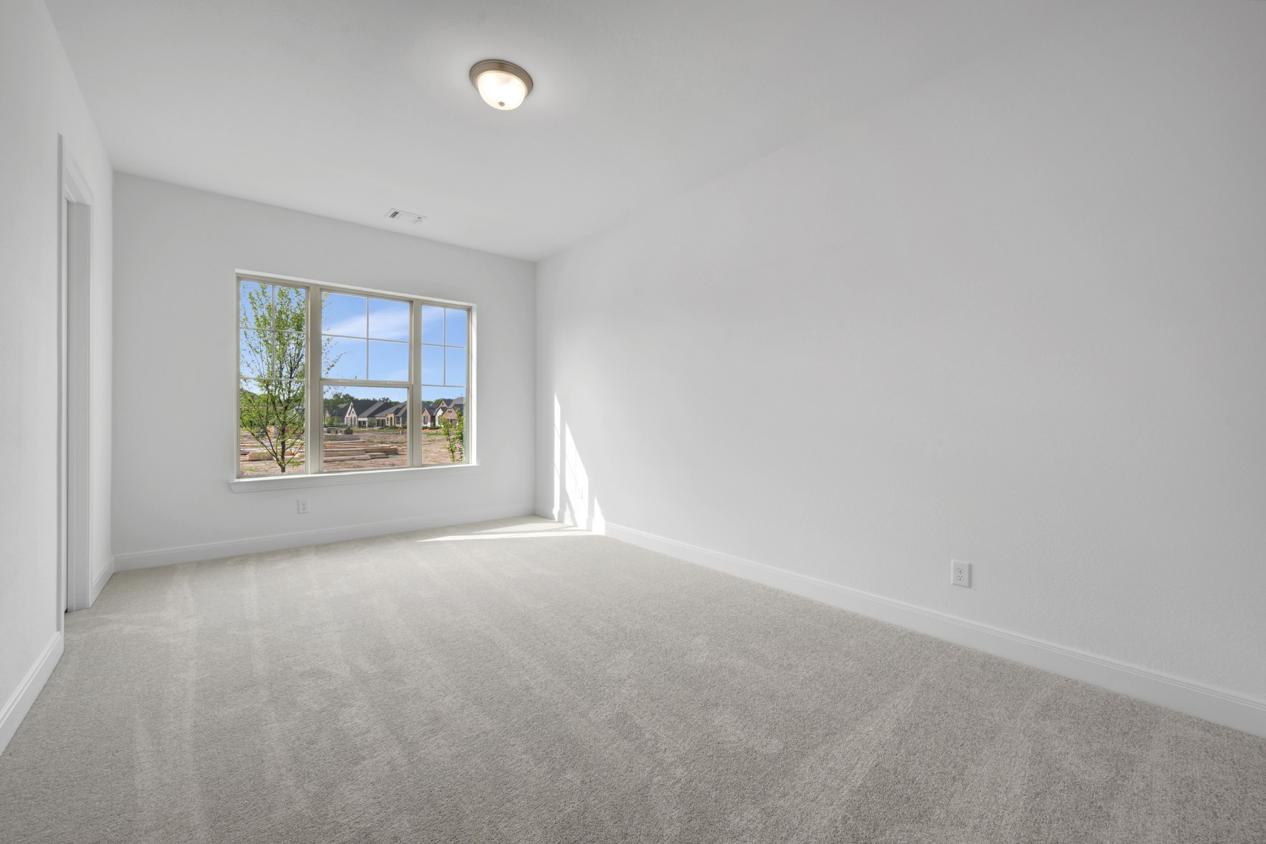 2079 Emerald Grove Lane Arlington TX 76005