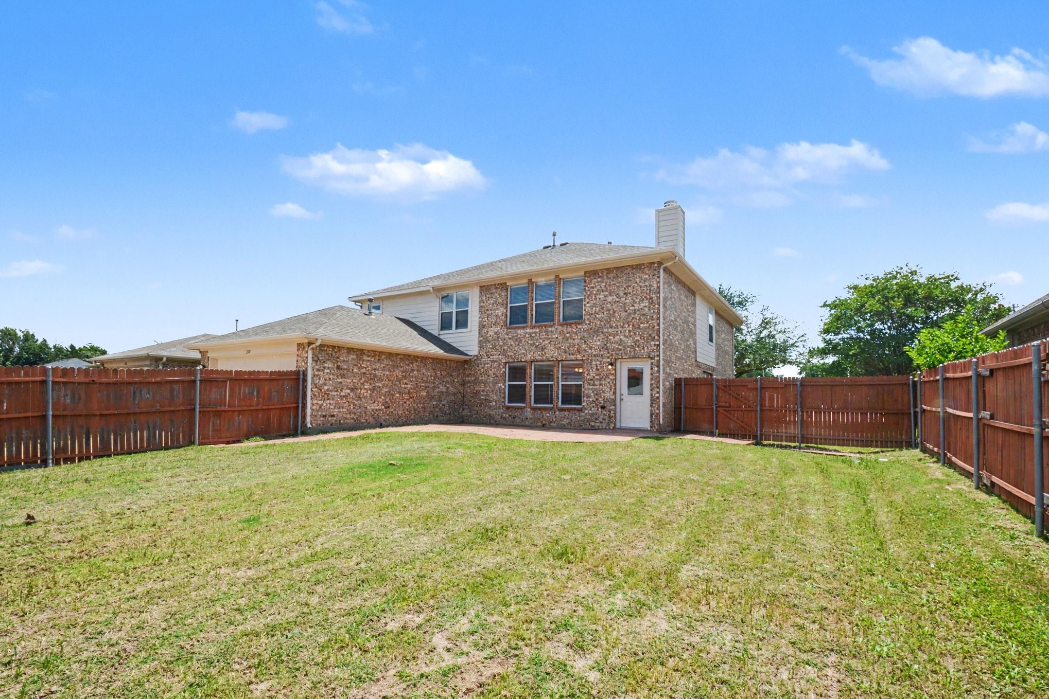 210 Trees Drive Cedar Hill TX 75104
