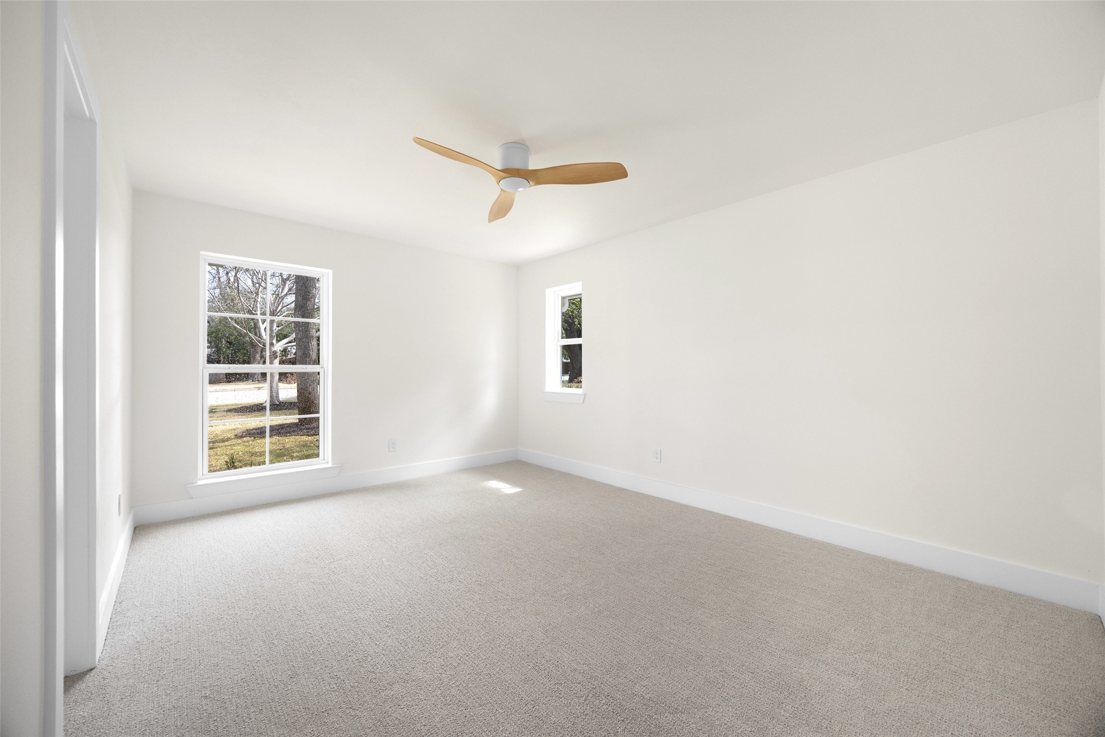 13723 Hughes Lane Dallas TX 75240