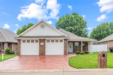 105 Sunglow Loop Red Oak TX 75154