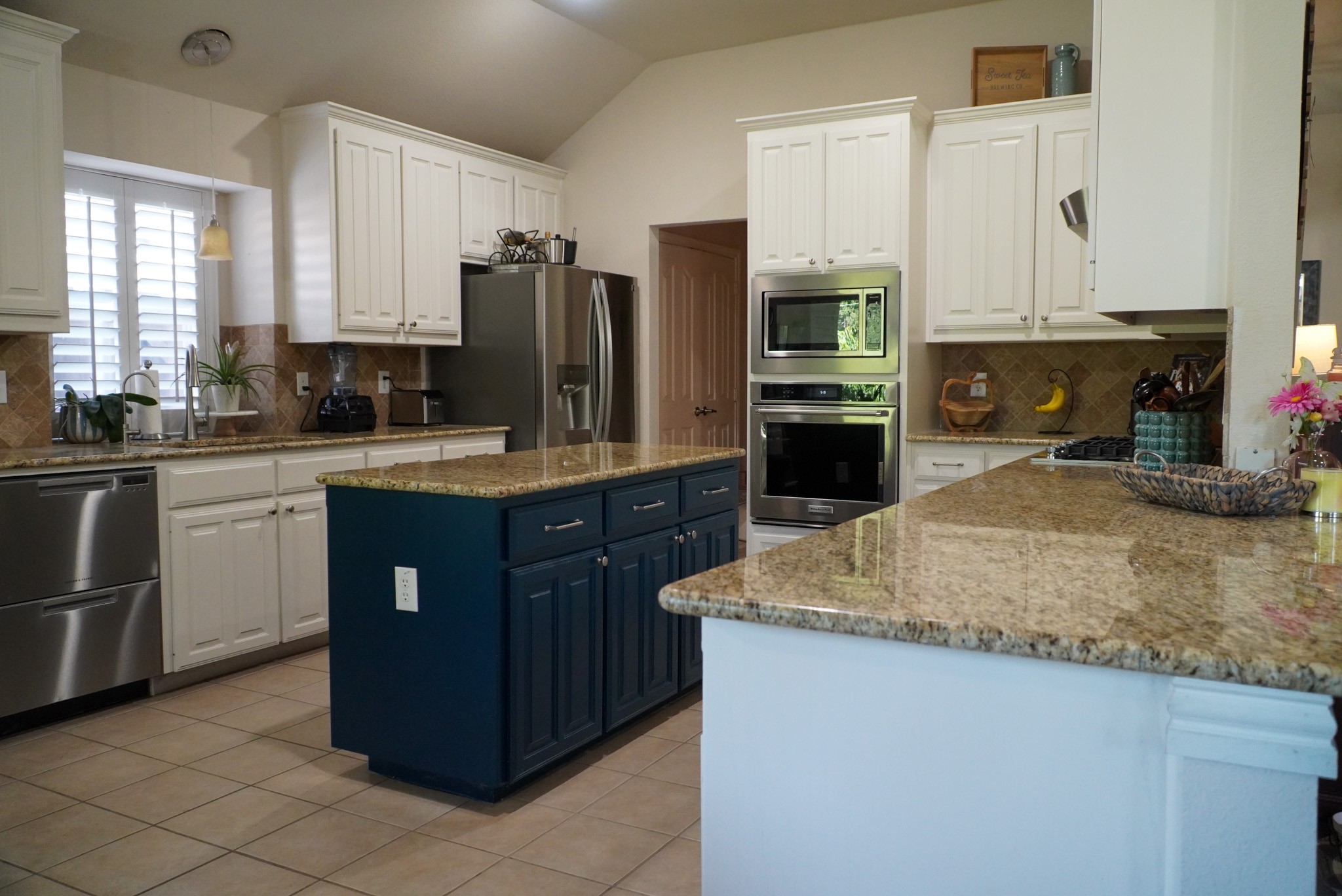 837 Huebner Way Burleson TX 76028