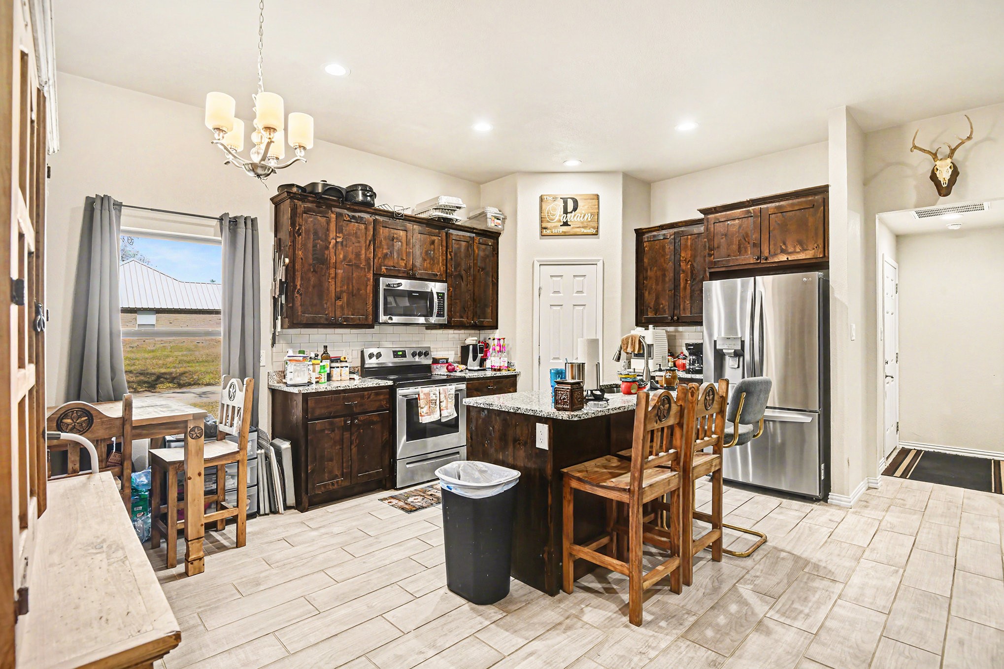 621 N Avenue B Springtown TX 76082