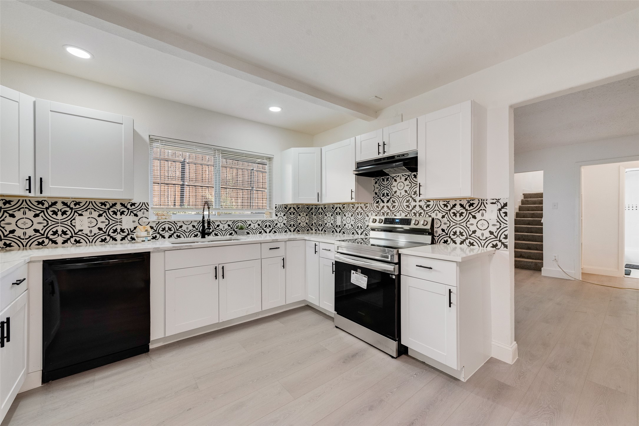 7404 Brentwood Stair Road Fort Worth TX 76112