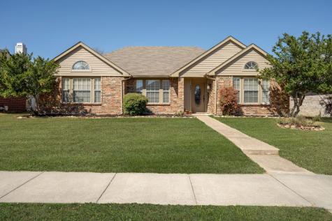 5841 Baker Drive The Colony TX 75056