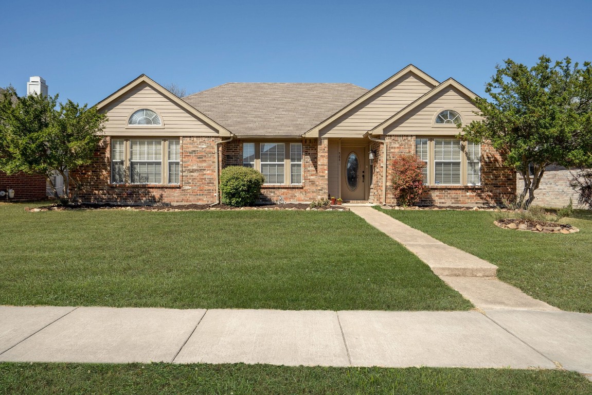 5841 Baker Drive The Colony TX 75056