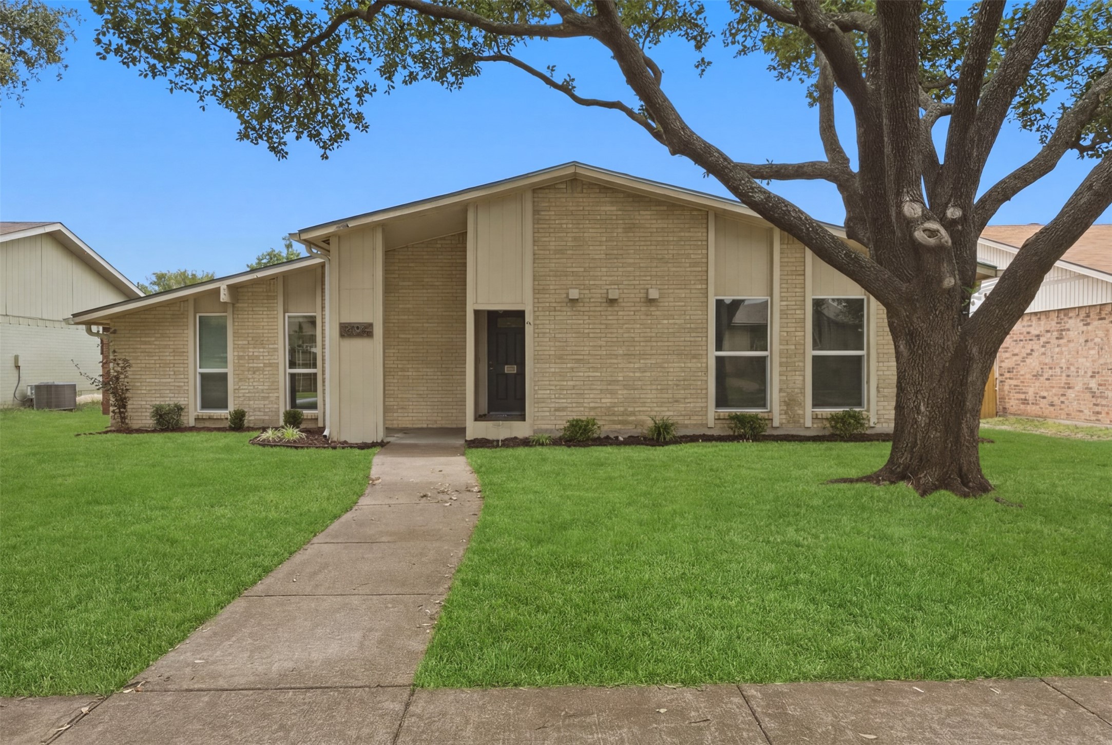 1804 Castille Drive Carrollton TX 75007