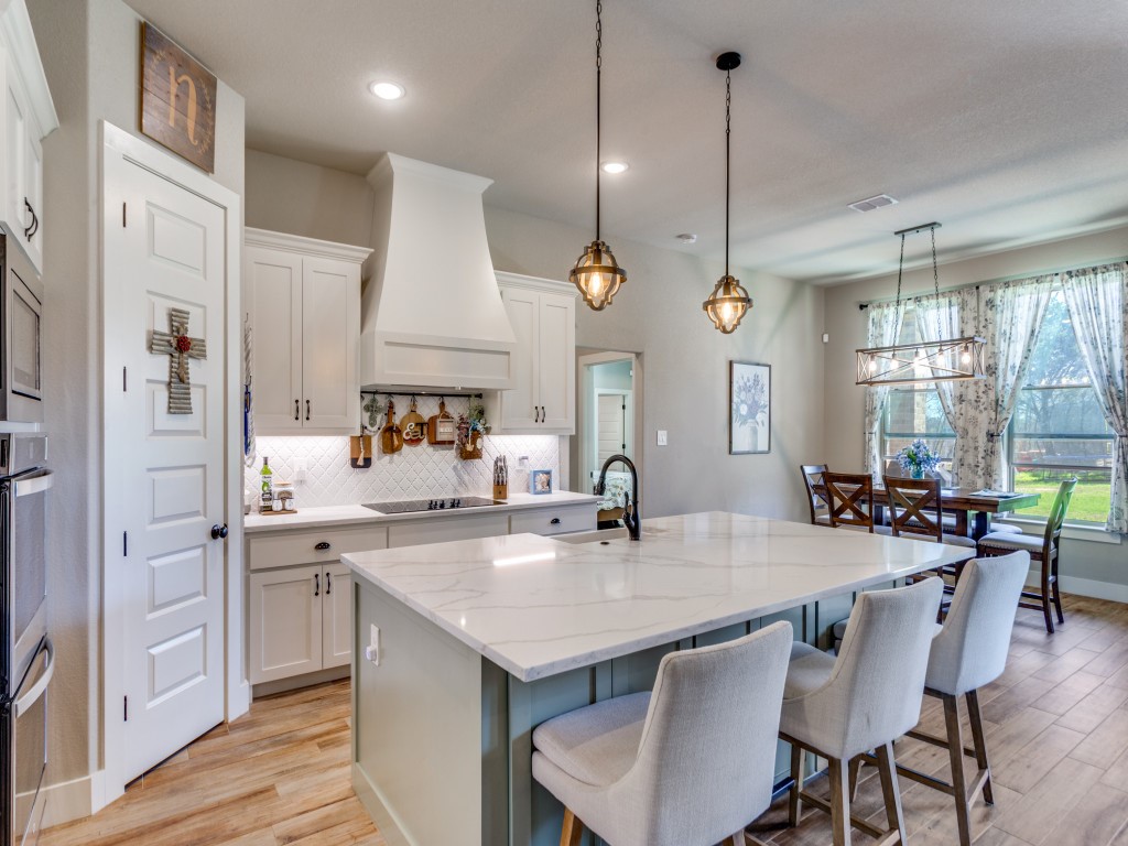4001 Overlook Way Weatherford TX 76085