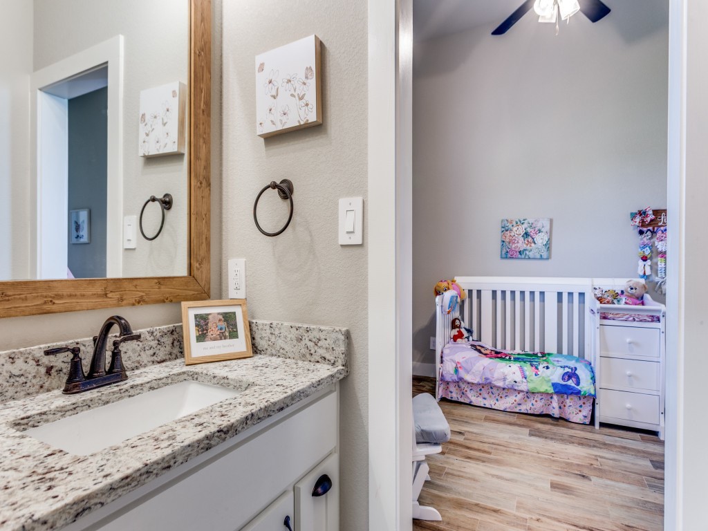 4001 Overlook Way Weatherford TX 76085