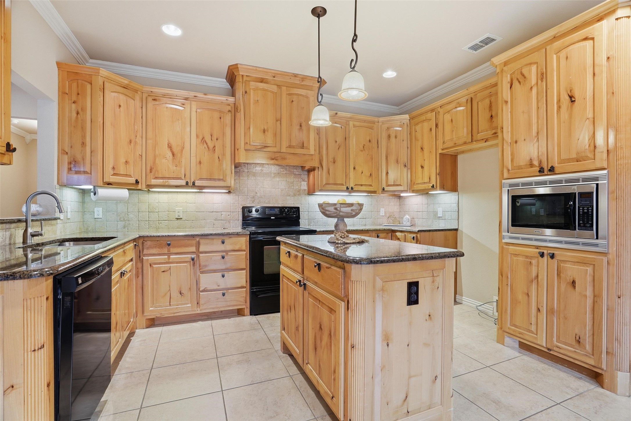 9420 Gleneagles Drive Granbury TX 76049