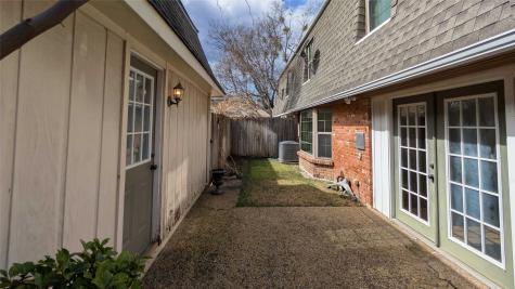 10503 Berry Knoll Drive Dallas TX 75230