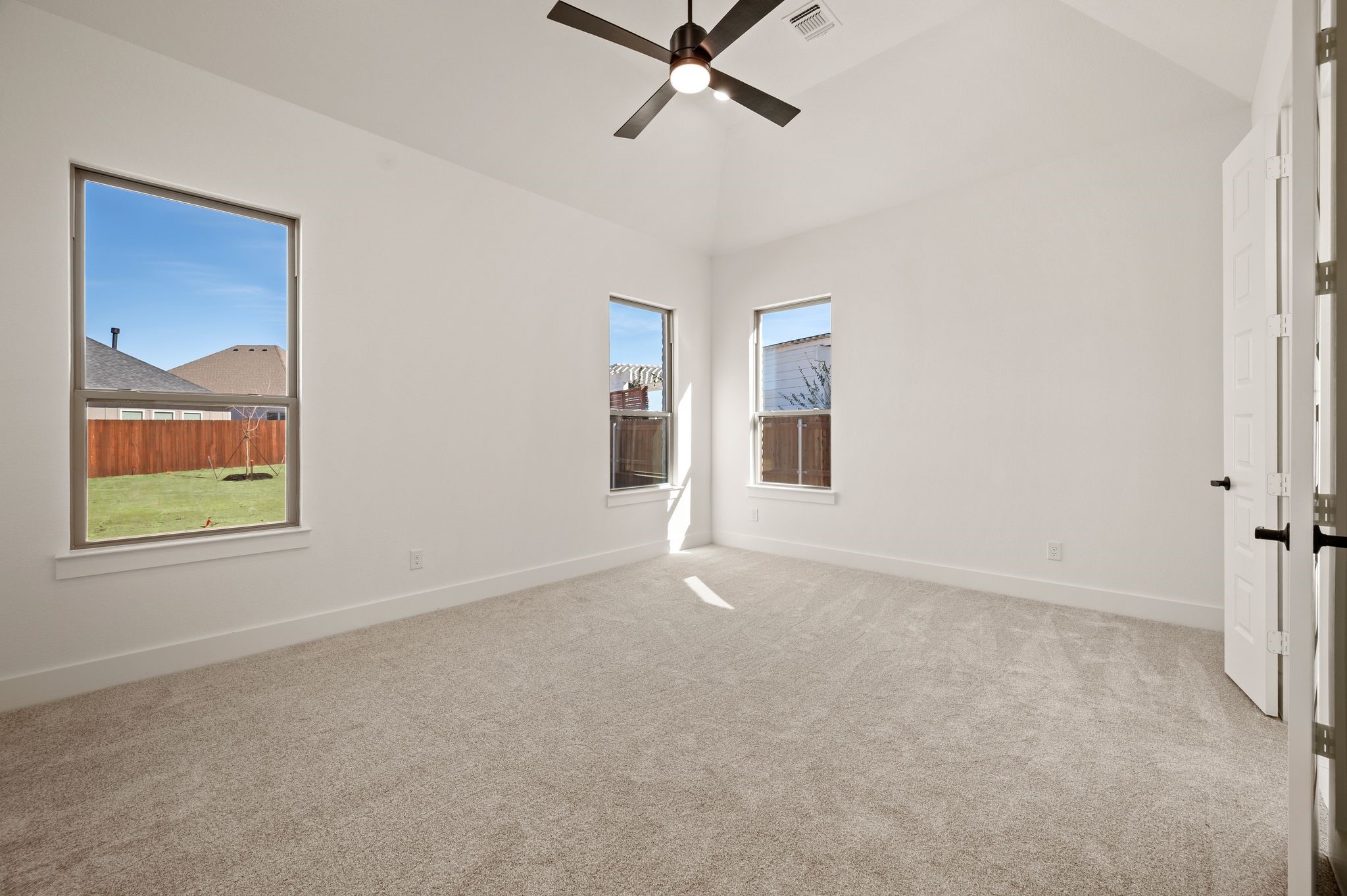 906 Highlands Avenue Aledo TX 76008