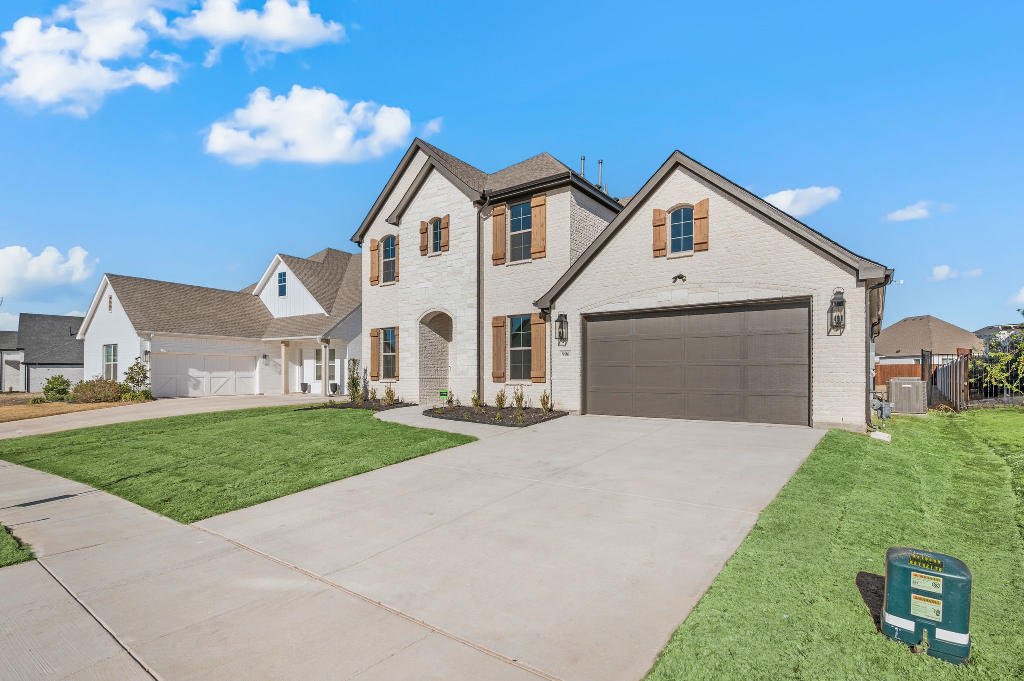 906 Highlands Avenue Aledo TX 76008